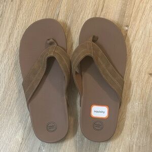 Wonder Nation Brown Flip Flops